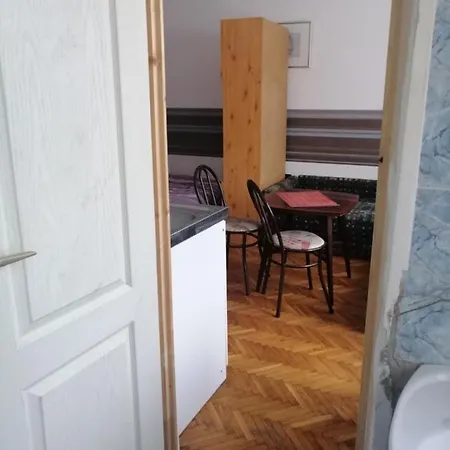 Belvarosi Vendeghaz Miskolc