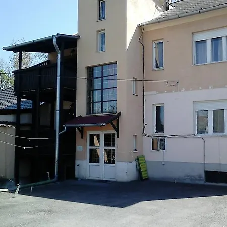 Casa de hóspedes Belvárosi