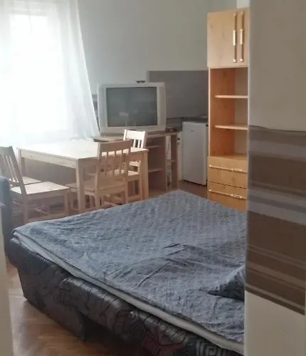 Belvarosi Vendeghaz *